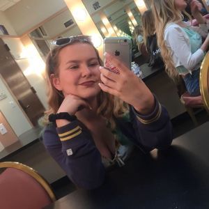 Meet your Posher, Rhiannon